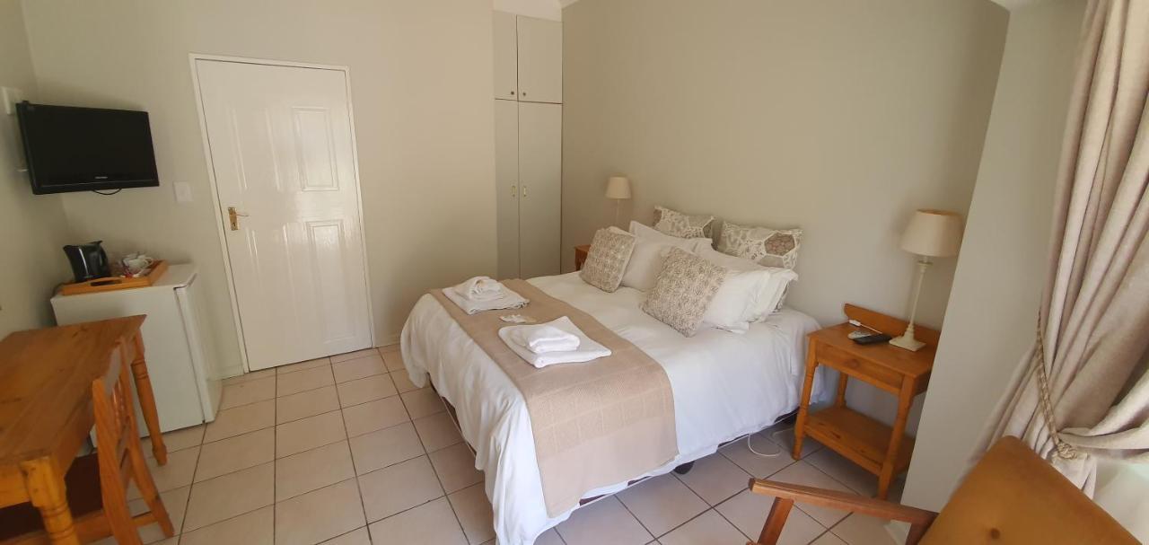 Acacia Westdene B&B Блумфонтейн Экстерьер фото